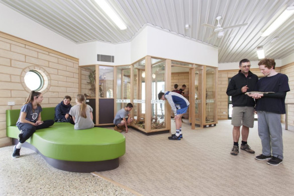 INTERACTING: EnviroCentre, Outdoor School Bogong