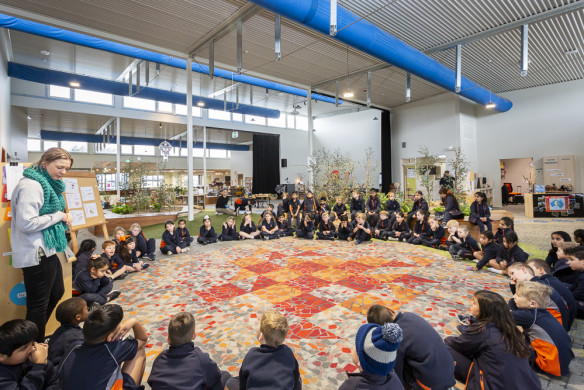 GATHERING: St Anne’s College Kialla, Stage 2B